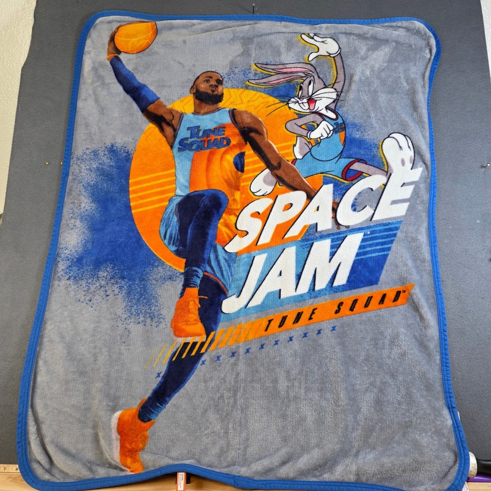 Space Jam A New Legacy LeBron James Bugs Bunny Tune Squad Fleece Throw Blanket